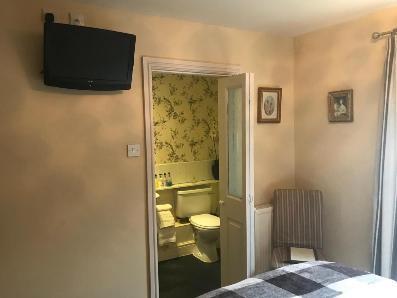 The Kings Arms Bed & Breakfast Melton Mowbray Exterior photo